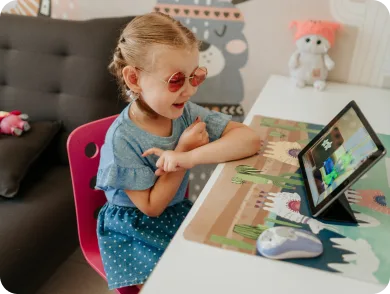 Vasilisa With Gadgets At Home (1)